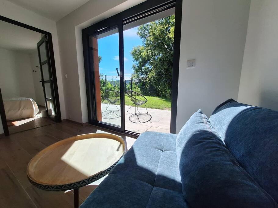 Logement Neuf A 2 Pas Du Lac La Bridoire 外观 照片
